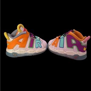 Nike Air More Uptempo (TD) Size:4C Color: Barely Grape/Orange Peel Bourgogne.